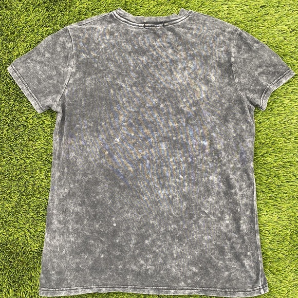 Adika Graphic Tee - Picture 2 of 3